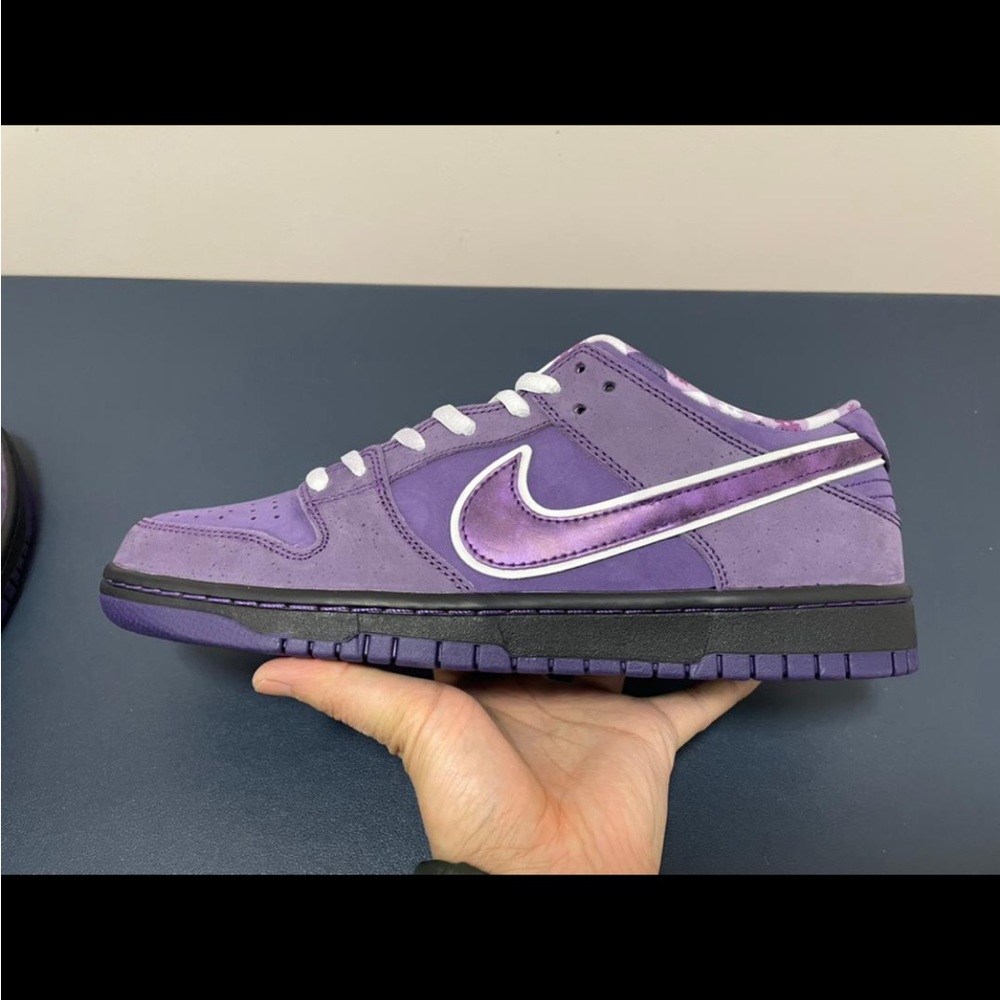 Nike sb purple lobster